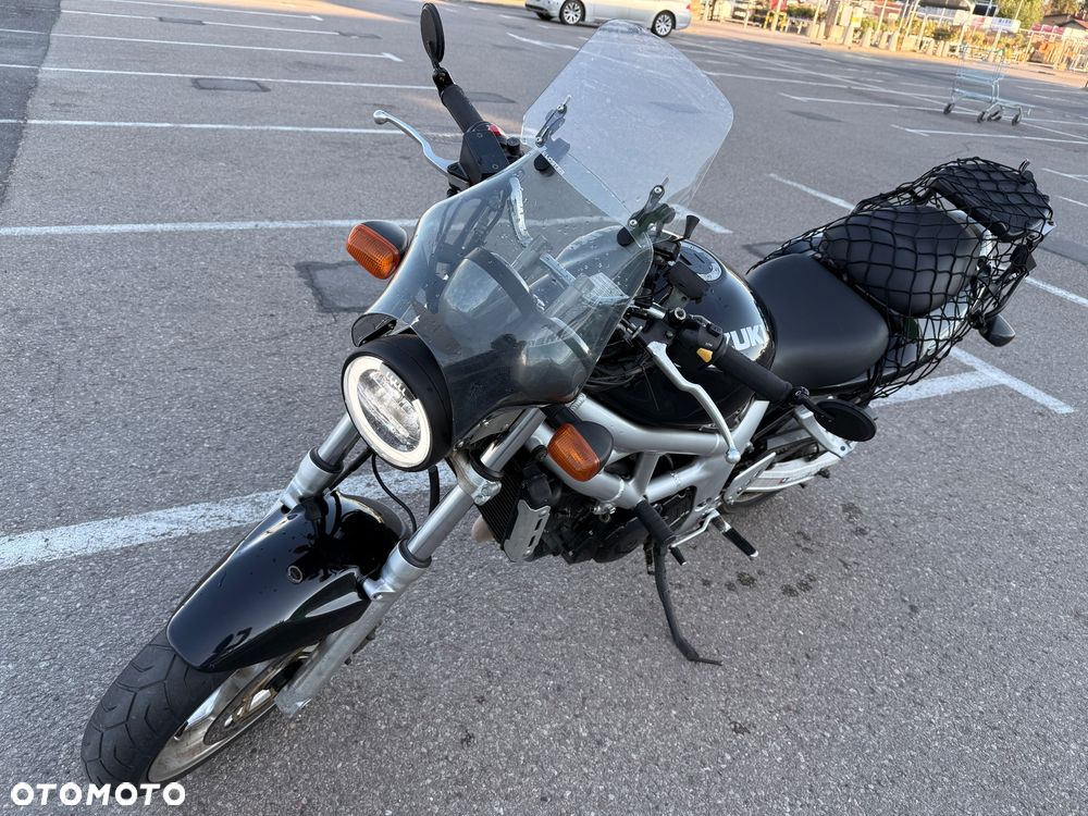 Suzuki SV