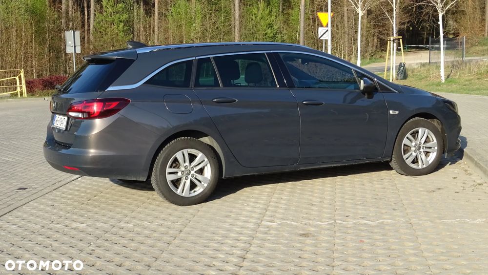 Opel Astra - 9