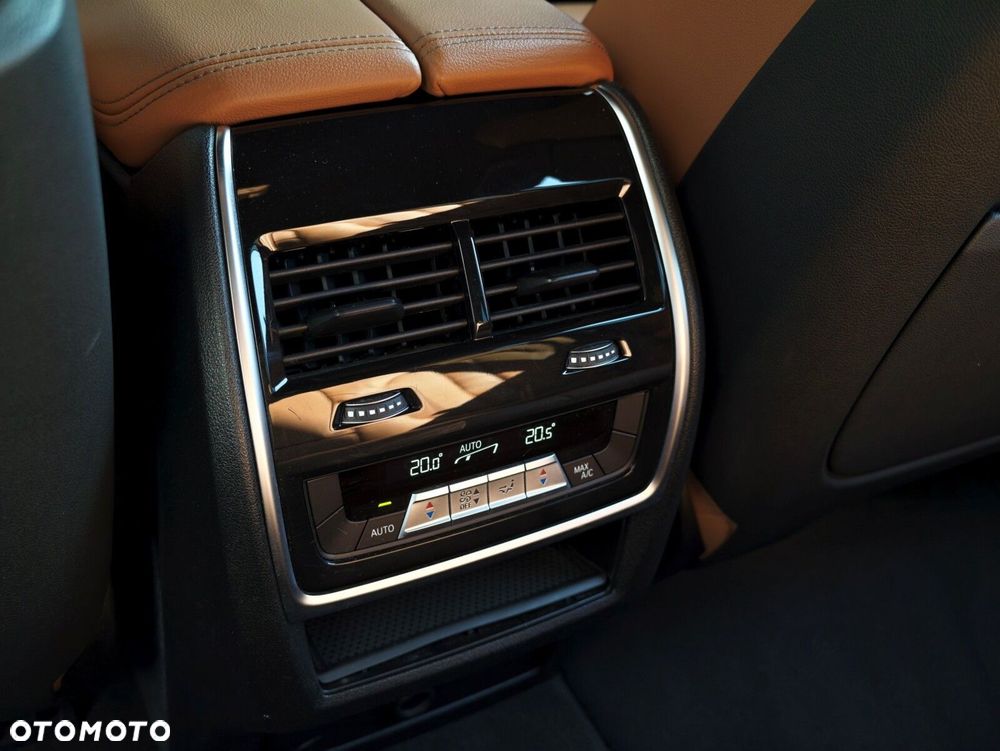 BMW X5 xDrive40i mHEV sport - 16