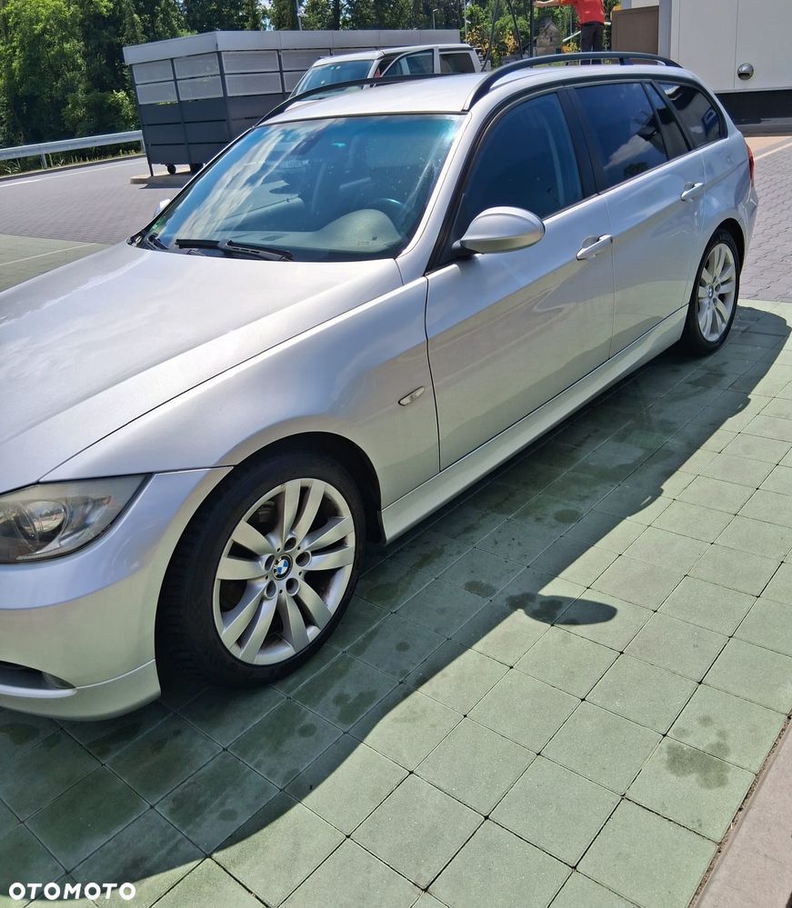 BMW Seria 3 - 1