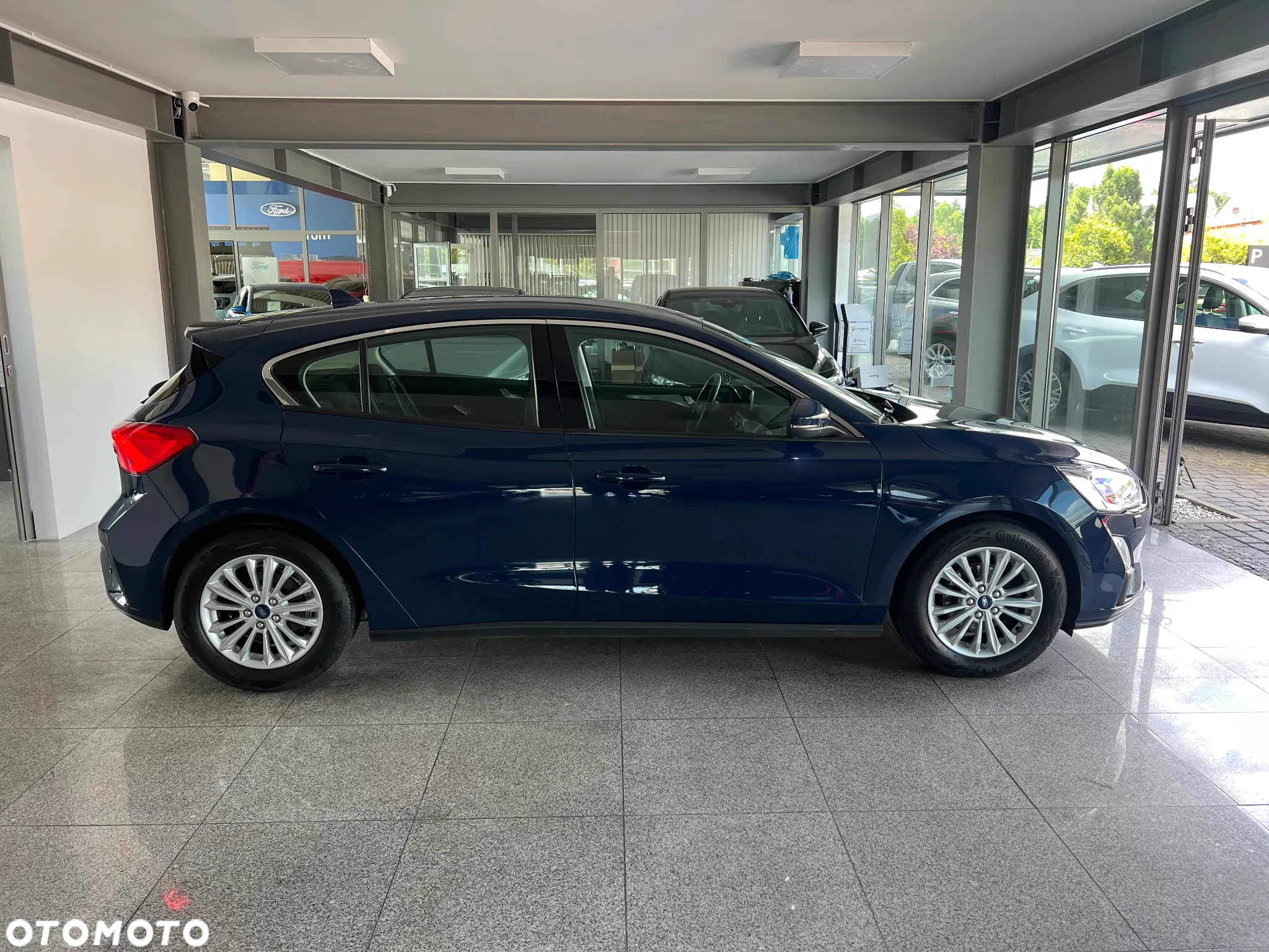 Ford Focus 1.0 EcoBoost Titanium Business - 16