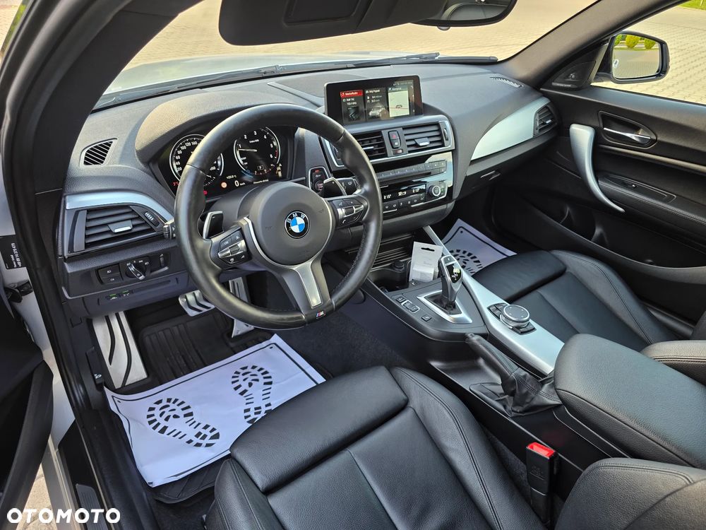 BMW Seria 1 120d xDrive Edition M Sport Shadow - 11