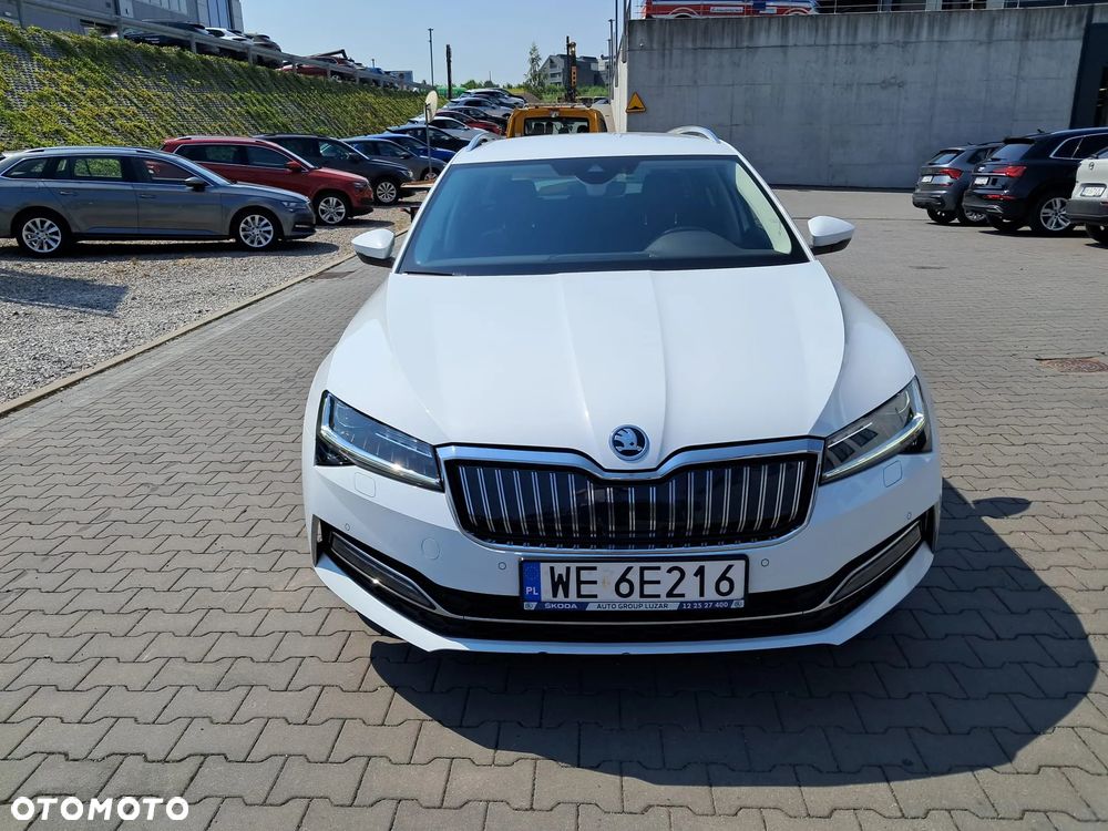 Skoda Superb 1.4 TSI Plug-In Hybrid Style DSG - 9