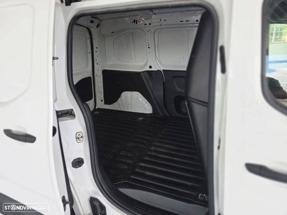Citroën BERLINGO - 6