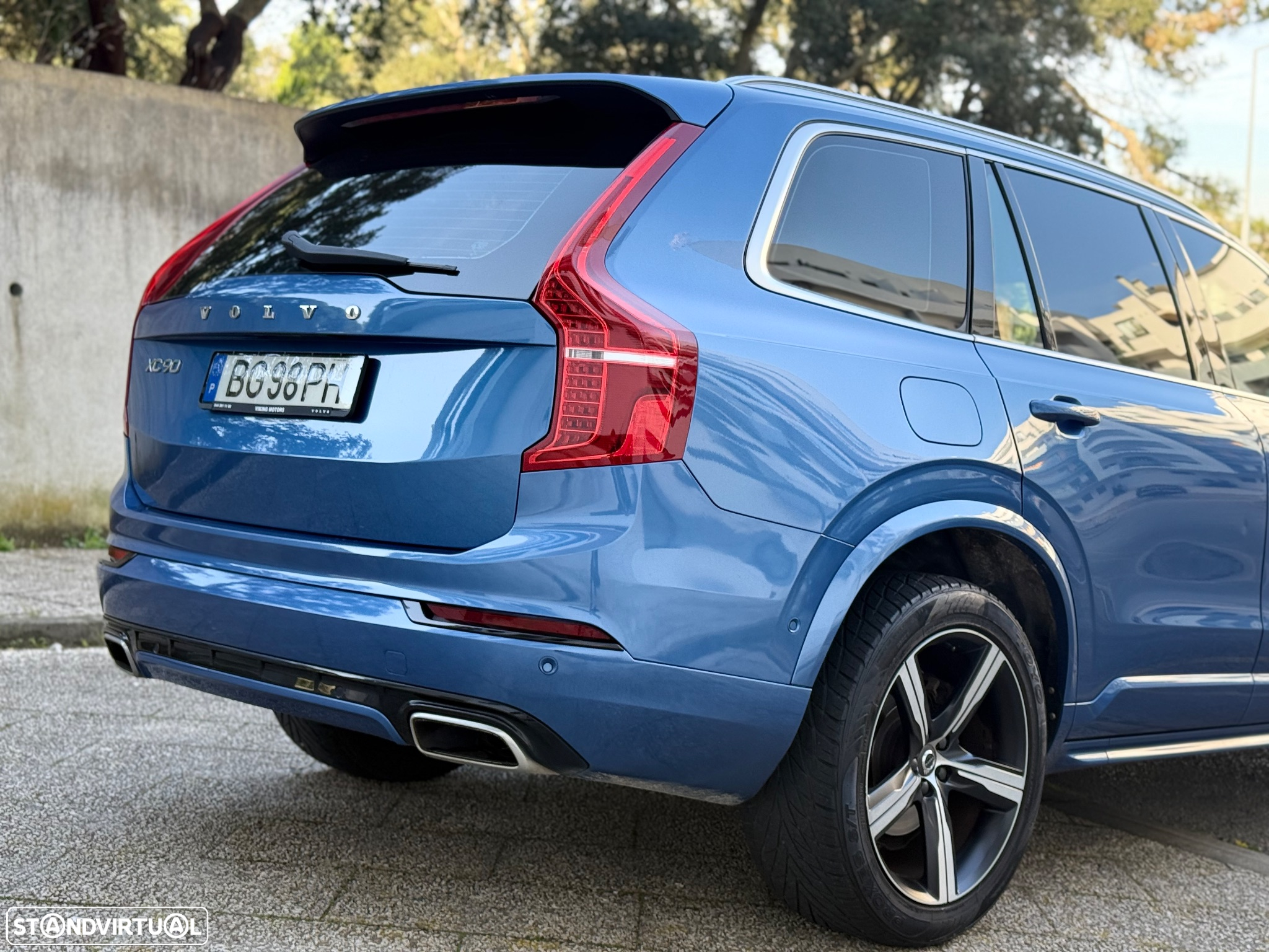 Volvo XC 90 D5 AWD Geartronic RDesign - 14