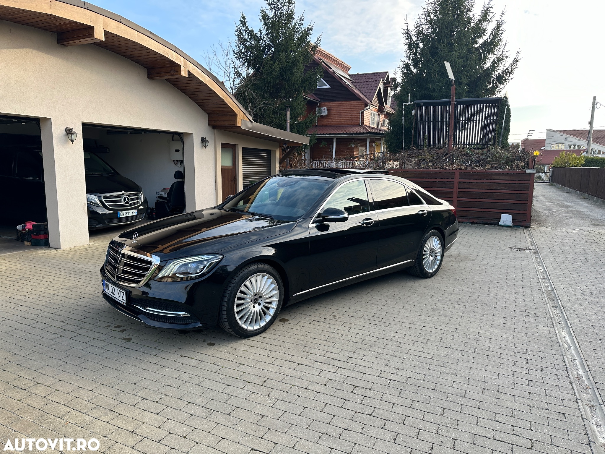 Mercedes-Benz S 350 d L 9G-TRONIC - 33