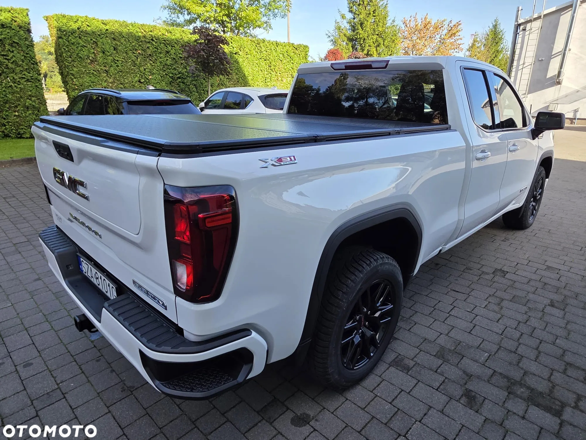 GMC Sierra - 12