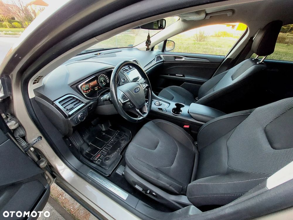 Ford Mondeo 2.0 EcoBlue Titanium - 8