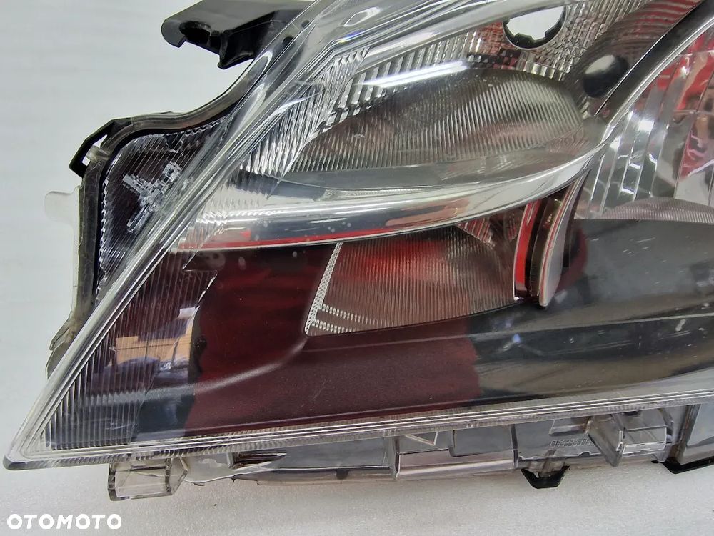 TOYOTA YARIS 3 III LIFT 14- LEWA LAMPA PRZEDNIA PRZÓD , NR KOITO 0D-158 , NR AUKCJI LL473 - 2