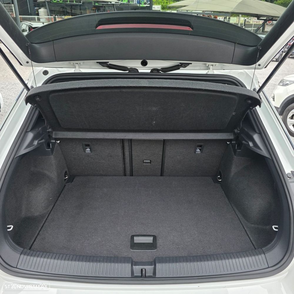 VW T-Roc 2.0 TDI Sport DSG 4Motion - 37