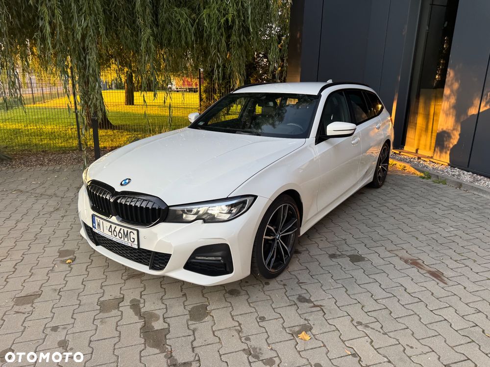 BMW Seria 3 318i M Sport sport - 9