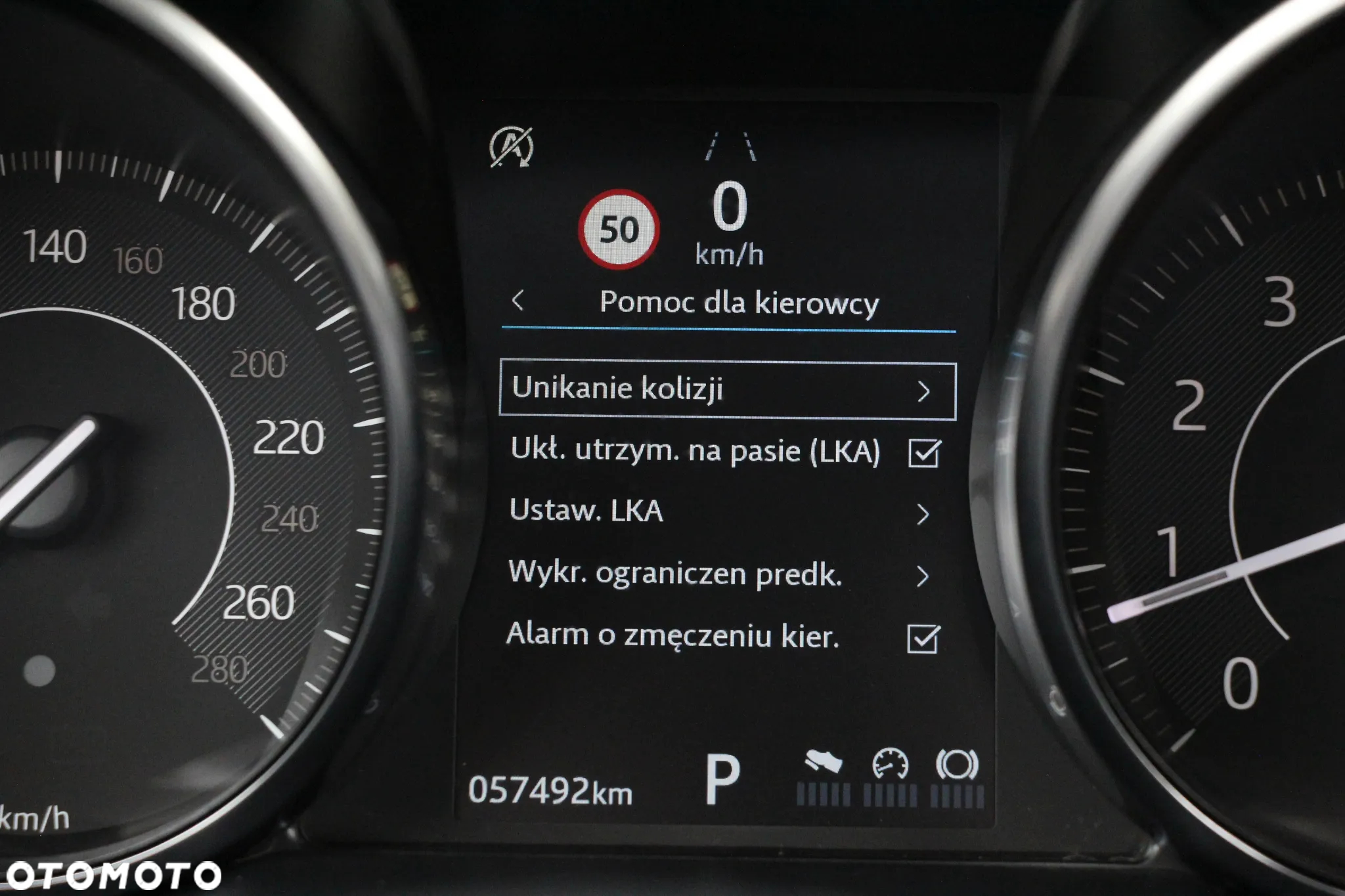 Jaguar E-Pace 2.0 i4P AWD S - 36