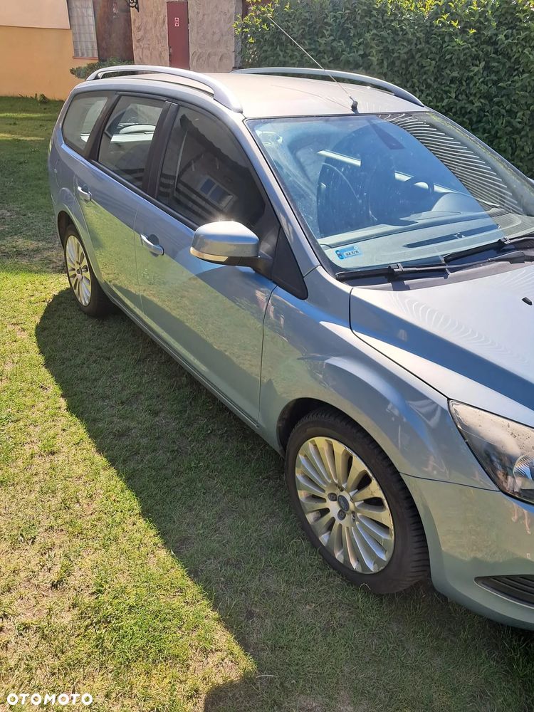 Ford Focus 1.8 Style+ - 6