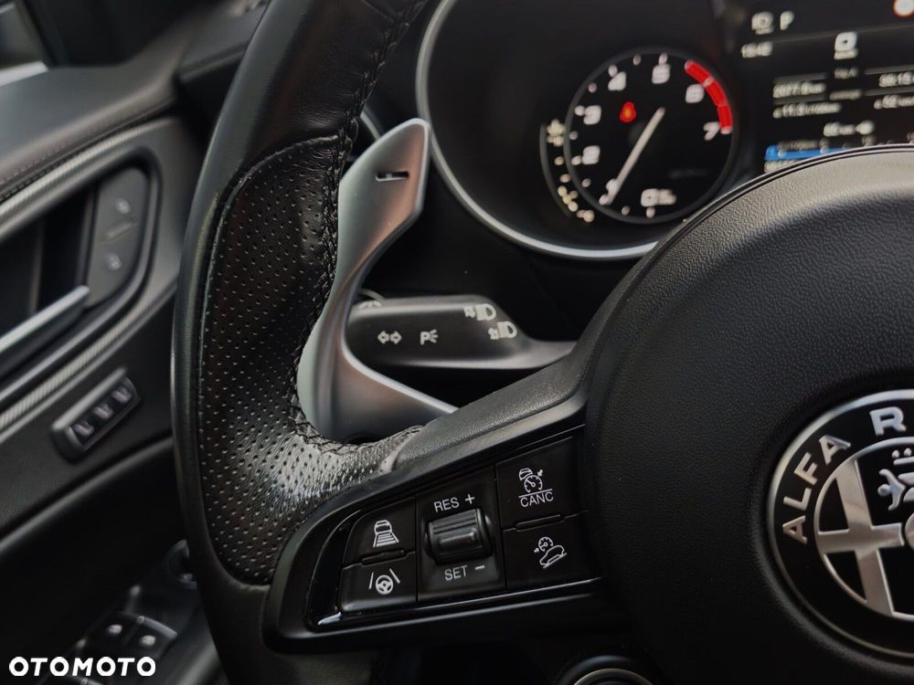 Alfa Romeo Stelvio 2.0 Turbo Veloce Q4 - 14
