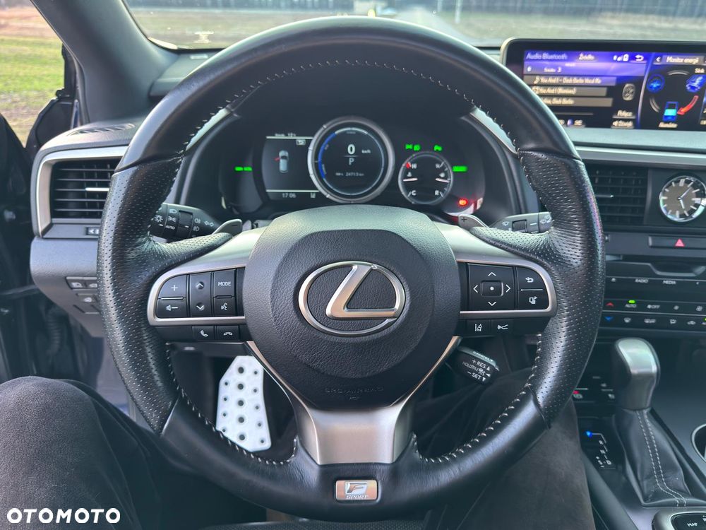 Lexus RX - 4