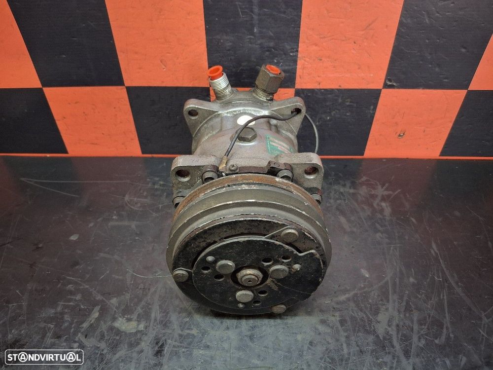 Compressor Do Ar Condicionado Mitsubishi Canter Camião De Plataforma/C - 1