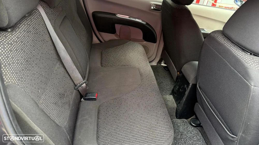 Mitsubishi L200 2.5 DI-D CD Invite CC 4WD - 9