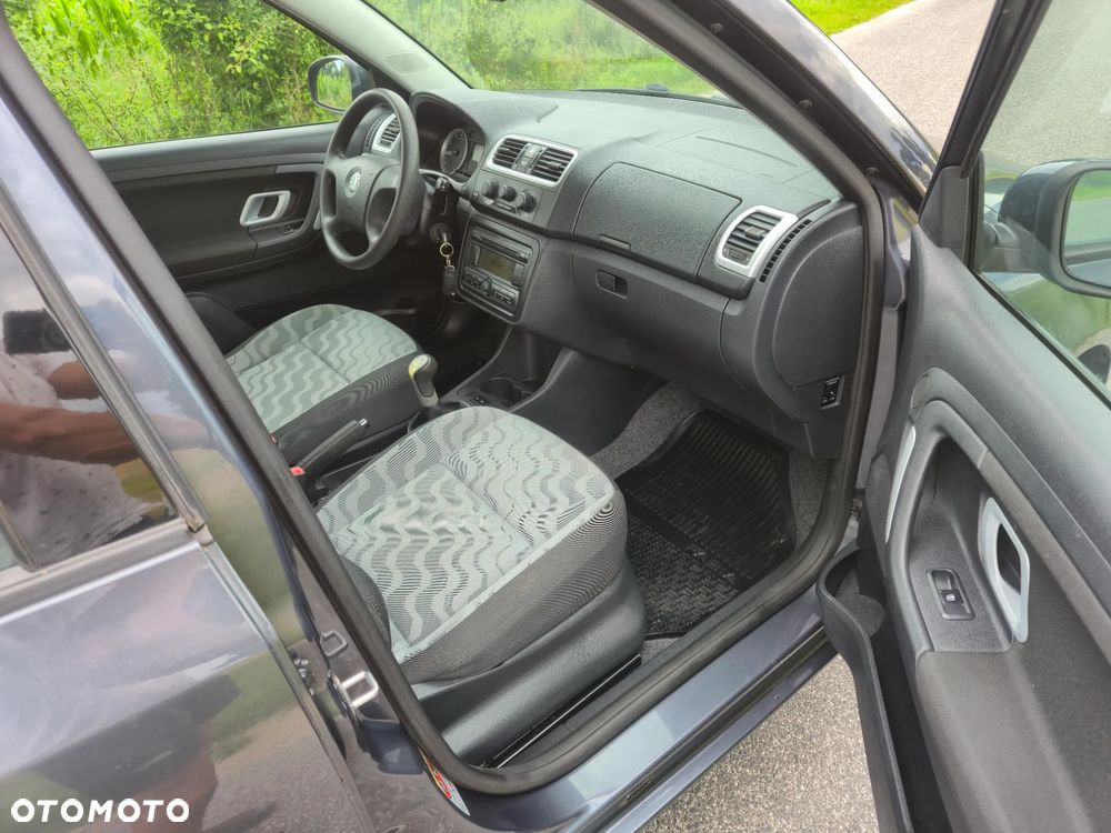 Skoda Fabia 1.2 HTP - 5