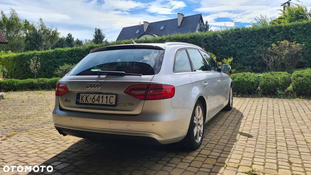 Audi A4 Avant 2.0 TDI - 6