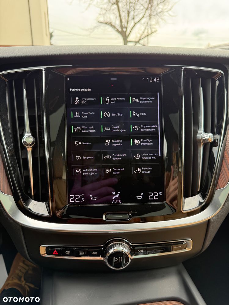 Volvo V60 Cross Country B5 B AWD Geartronic - 33