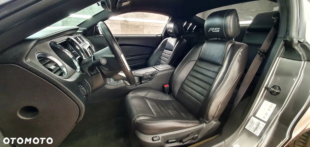 Ford Mustang 3.7 V6 Premium - 23