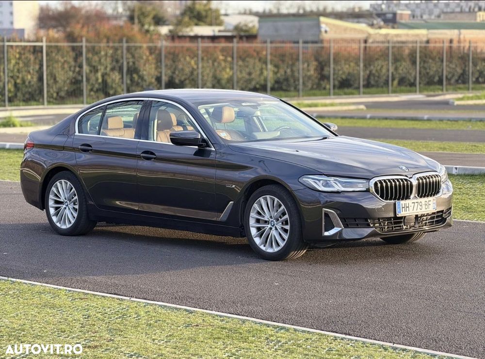 BMW Seria 5 520e Aut. Luxury Line - 3