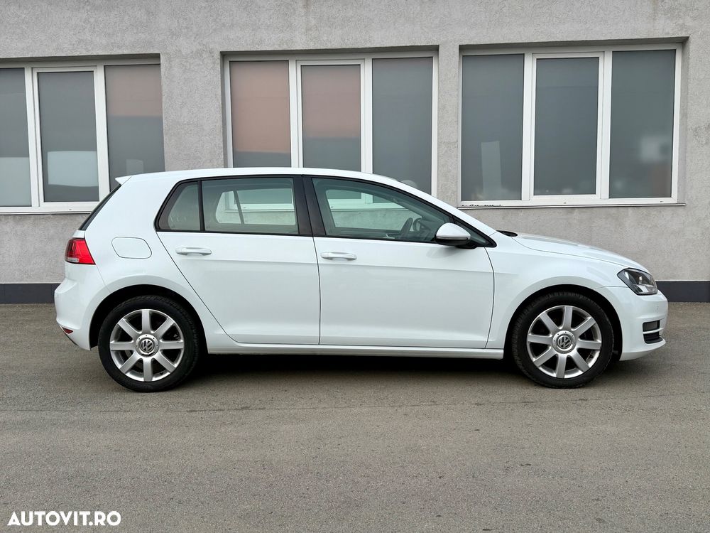 Volkswagen Golf 1.6 TDI BlueMotion Technology Trendline - 19