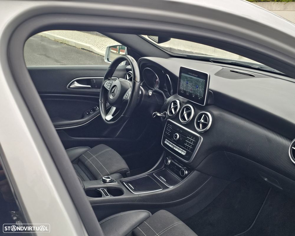 Mercedes-Benz A 200 d 7G-DCT Urban - 13