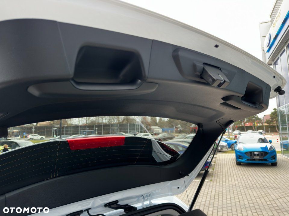 Ford Focus - 26
