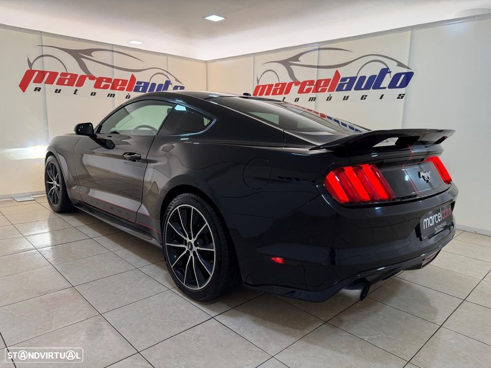 Ford Mustang 2.3i EcoBoost Aut. - 9