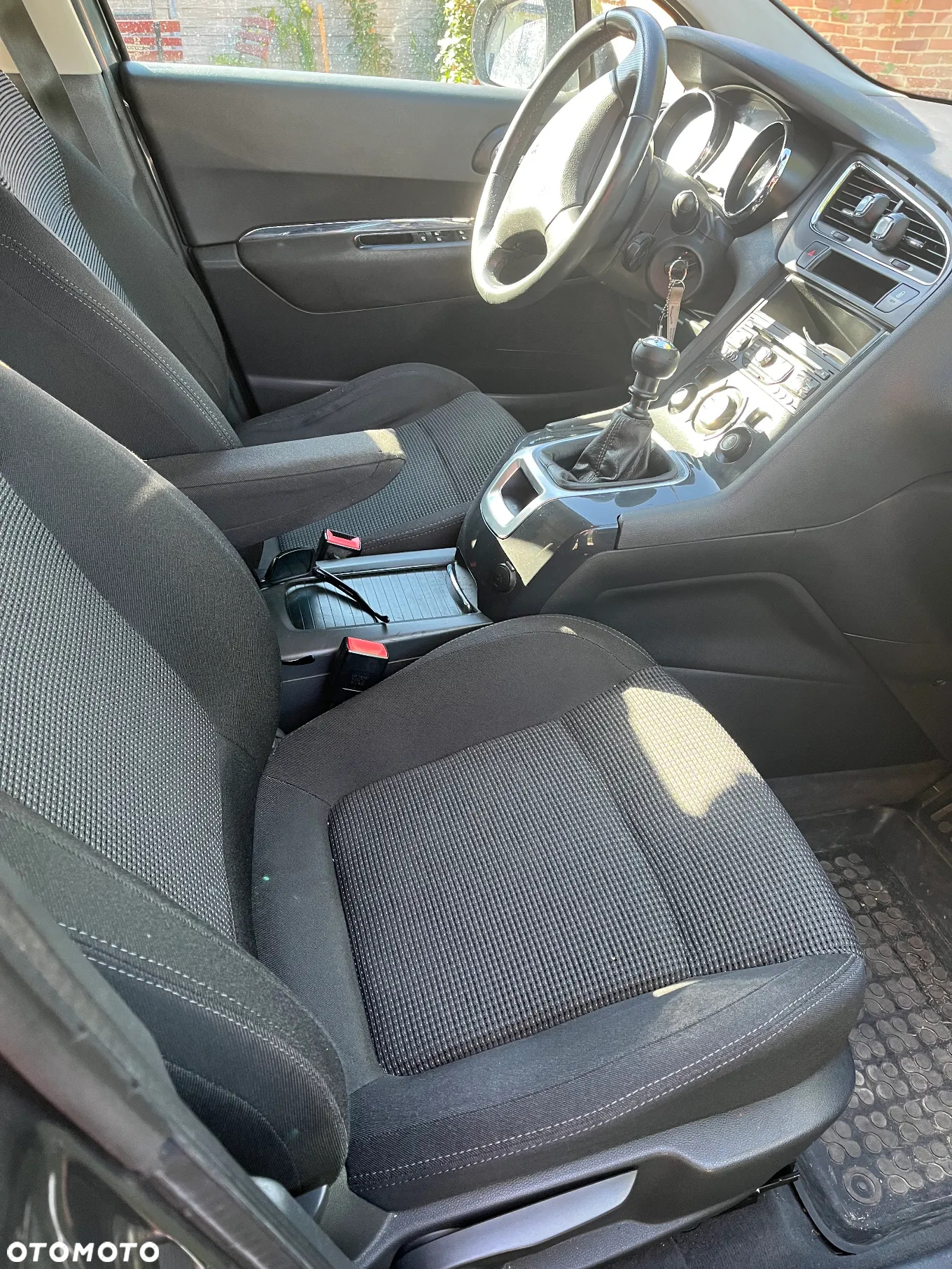 Peugeot 5008 - 9