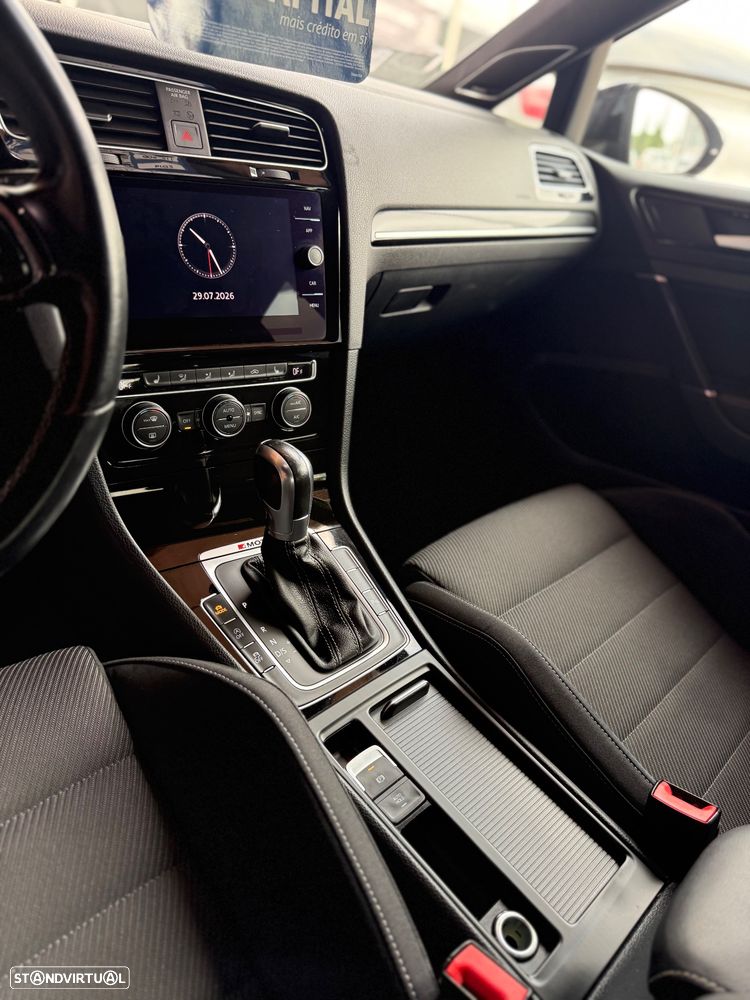 VW Golf R 4Motion BlueMotion DSG - 19