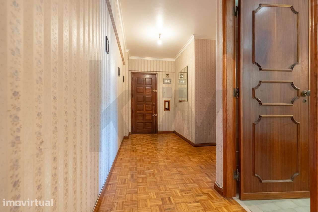 Apartamento T2 com Garagem fechada na Solum, Coimbra - Grande imagem: 5/17