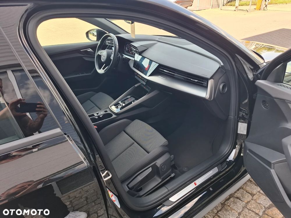 Audi A3 Sportback 35 TFSI mHEV S Line S tronic - 8