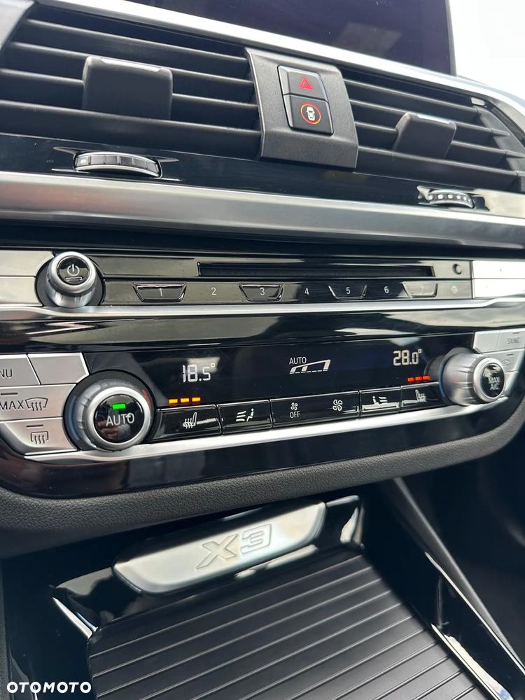 BMW X3 xDrive20d xLine - 18