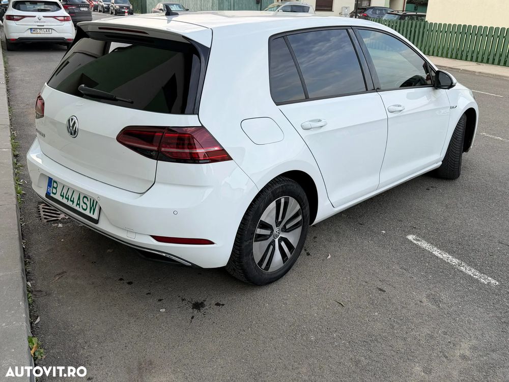 Volkswagen e-Golf - 6