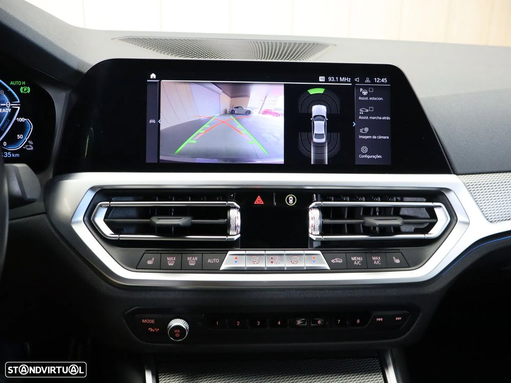 BMW 320 e Aut. M Sport - 30