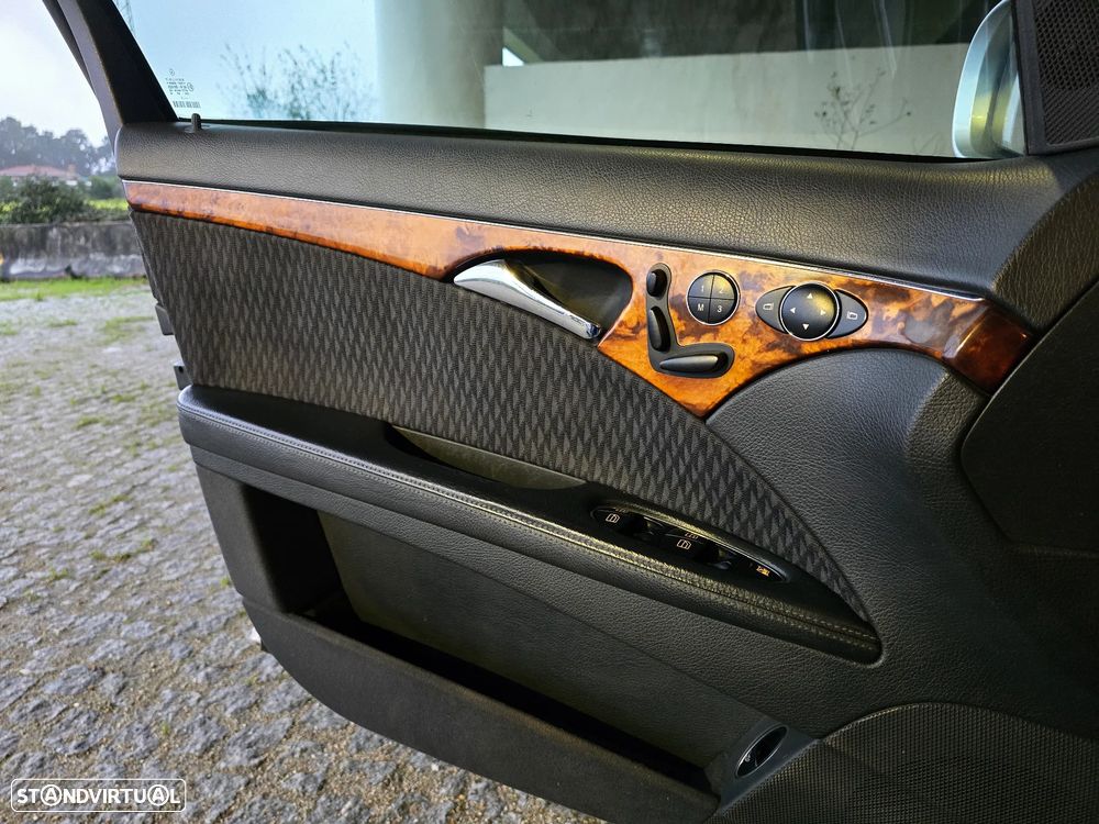 Mercedes-Benz E 220 CDI Auto Elegance - 10