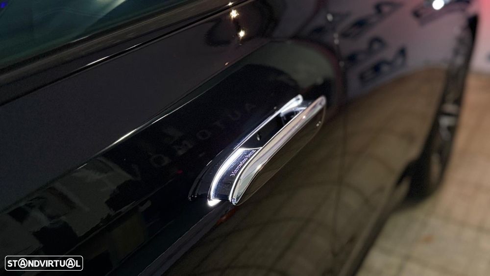 Mercedes-Benz E 300 9G-TRONIC AMG Line - 28