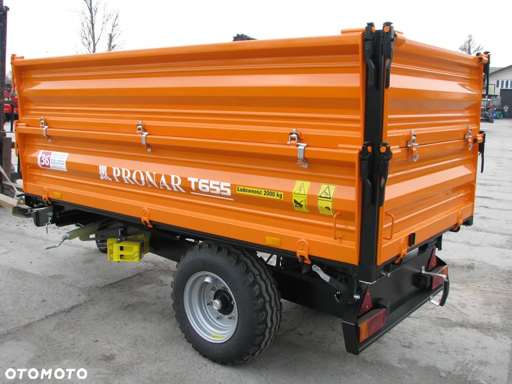 Pronar Przyczepy jednoosiowe Pronar T-655 2,5 tony, T654/2 4,7 tony T671 5-ton, Przyczepa Wodziński WTP1W1-3,5 tony,  WTP1W0-1 tona,  Przyczepa PR3T Euro-Masz 3 tony - 8
