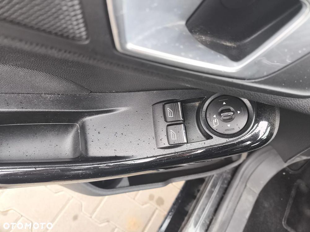 Ford Fiesta 1.6 TDCi Titanium - 13