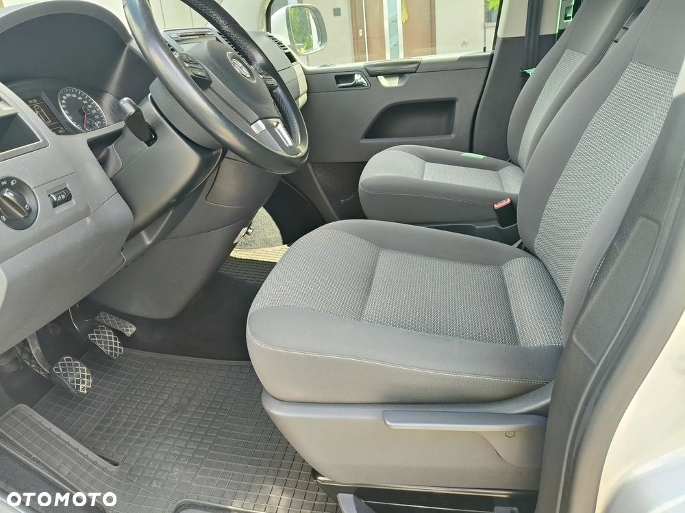 Volkswagen Caravelle L1 Comfortline - 14