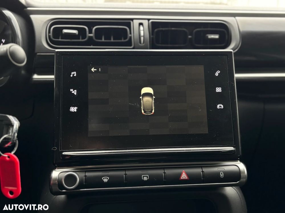 Citroën C3 Pure Tech 82 FEEL - 16