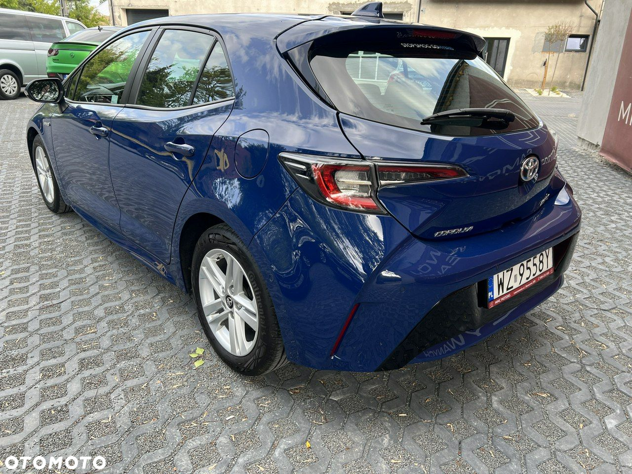 Toyota Corolla - 17