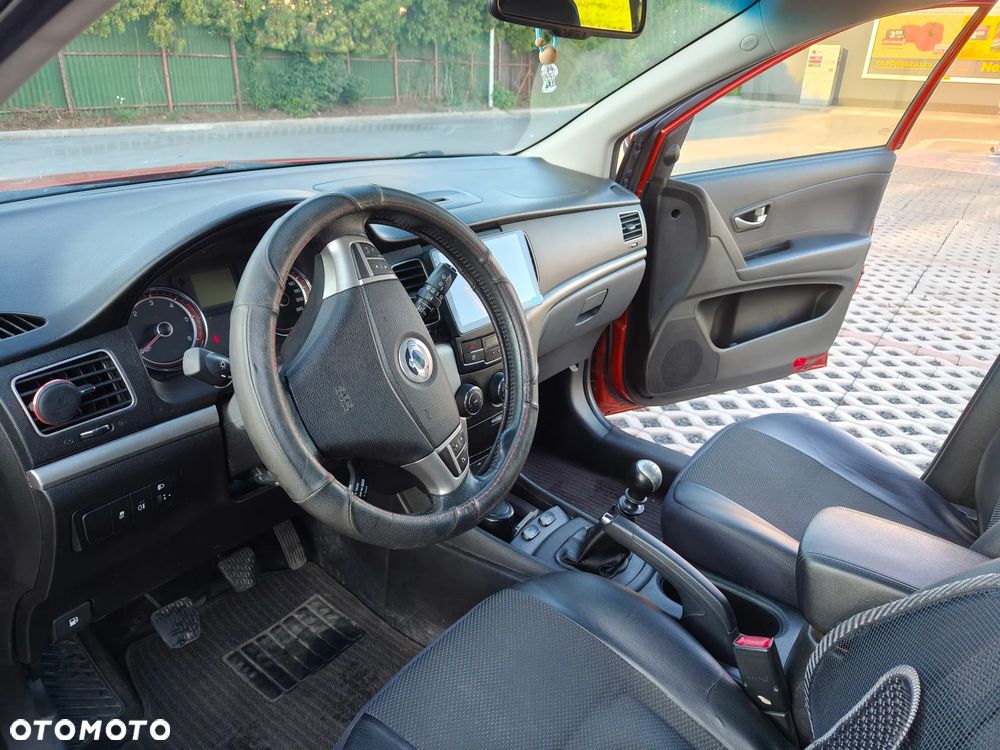 SsangYong/KGM Korando 2.0 e-XDi Sapphire 2WD - 10