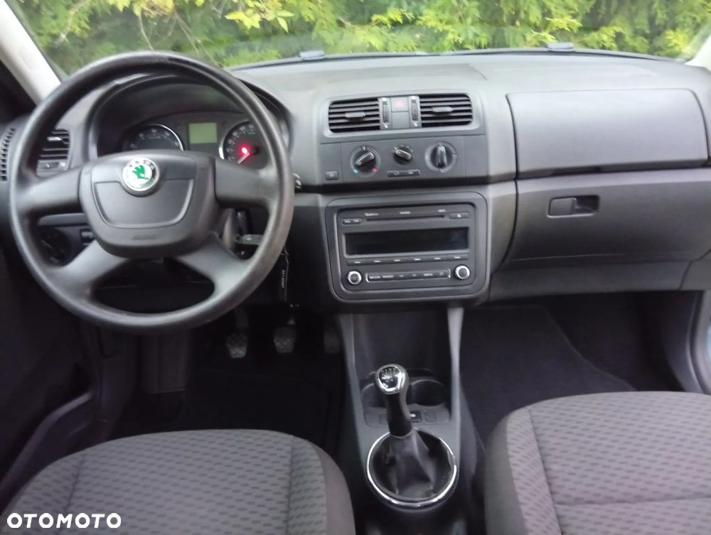 Skoda Fabia - 8