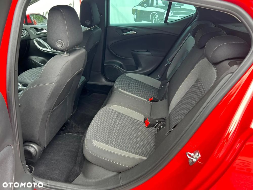Opel Astra 1.2 Turbo Start/Stop 120 Jahre - 17