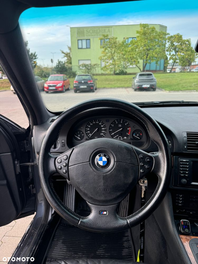BMW Seria 5 - 13