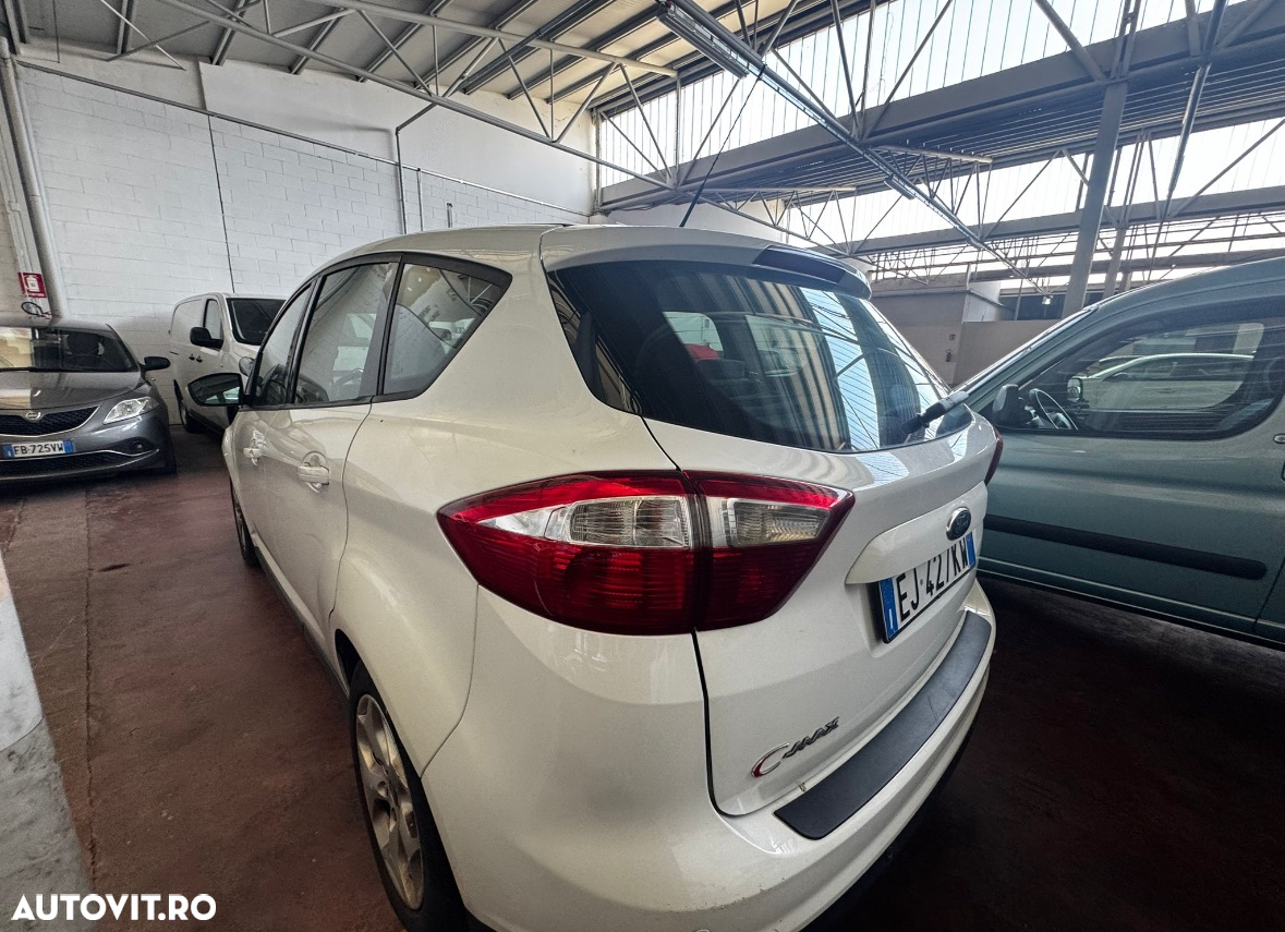 Ford C-Max - 14