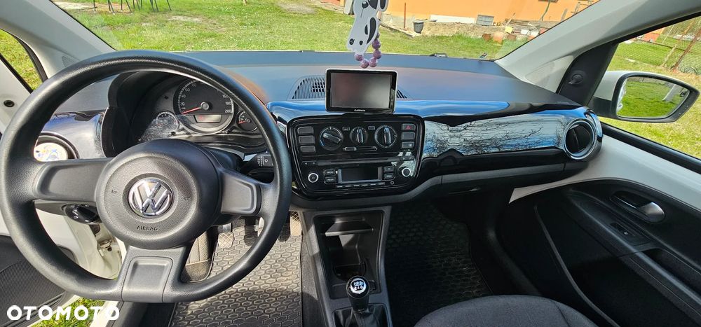 Volkswagen up! 1.0 move - 10